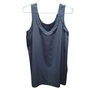 NWT Athleta FWS tank top,bonded seams,featherweight,recycled fabric